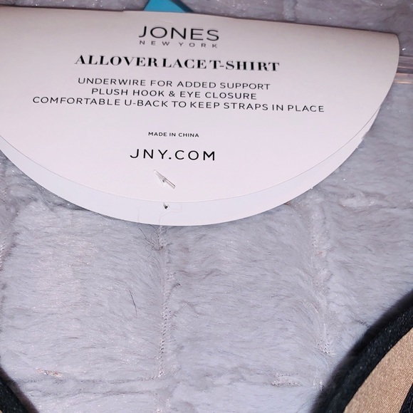 NWT Ladies size 36C, Jones New York Black lace Bra - Picture 10 of 13